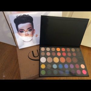 James Chalrles X Morphe palette